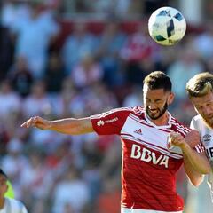 Marcelo Larrondo volverá a ser operado de la rodilla derecha
