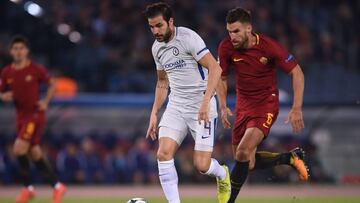 El español Fábregas durante un partido de Champions contra el Roma.