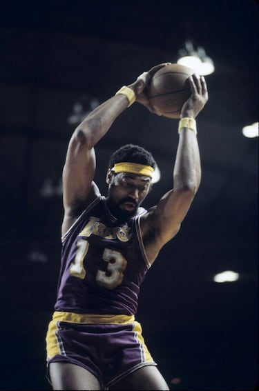Jordan, Shaq, Harden... The players who led to NBA rule changes