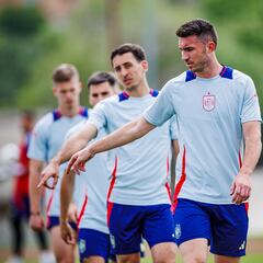 Laporte vuelve a entrenarse