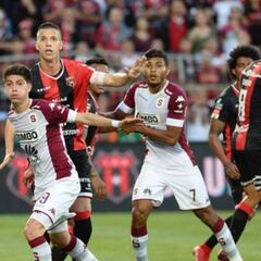 Alajuelense empata de forma agónica en clásico ante Saprissa
