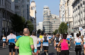 La ya clásica carrera popular, este año celebra su 15ª edición, tiene carácter solidario y, en esta ocasión, donará más de 200.000 euros a la Fundación Erik Lovaas y a Bomberos Unidos sin Fronteras.