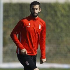 Gonalons: "La vuelta debería ser con aficionados en las gradas"