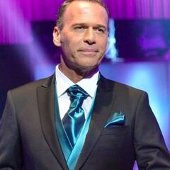 Ylenia graba a Carlos Lozano discutiendo con dos triunfitos