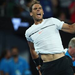 Rafa Nadal tumba a Monfils y vuelve entre los ocho mejores