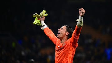 Yann Sommer, portero del Inter Milan, celebrando un triunfo