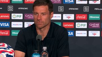 Un año entero estuvo Ancelotti buscando la solución y Xabi lo explica en 30″: el Madrid y defender