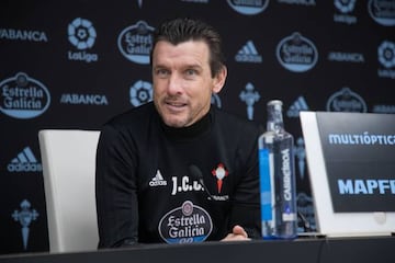 Presser with Celta manager Unzue.