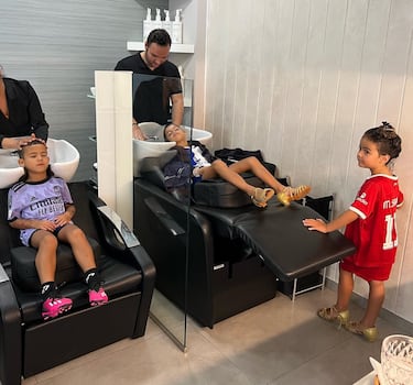 Las hijas de Cristiano se unen a los grandes rivales de su padre