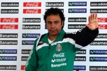 Luego de que cesaran a La Volpe, Hugo Sánchez se hizo cargo de la selección mexicana 