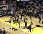 In-game fight heats up Warriors vs Timberwolves