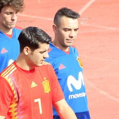 Busquets dice que pudo ir a la Premier League y que "tal vez pruebe en la MLS"