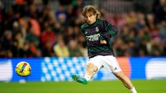 Several big-name midfielders are free agents this summer: Luka Modric, Toni Kroos, Dani Ceballos, N’Golo Kanté, Houssem Aouar, Ilkay Gündogan...