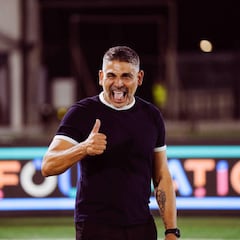 Bezares la lía en Gibraltar: “Sergio Ramos me puso un corazoncito...”