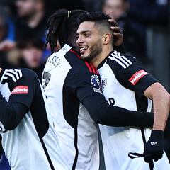 Raúl Jiménez está a 7 goles de conseguir 100 en Europa