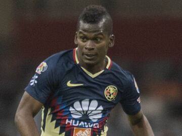 Darwin Quintero en un partido de la Liga MX con el Am&eacute;rica. 