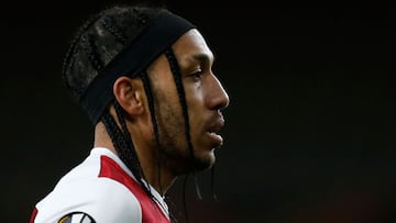 Aubameyang announces he is suffering from malaria