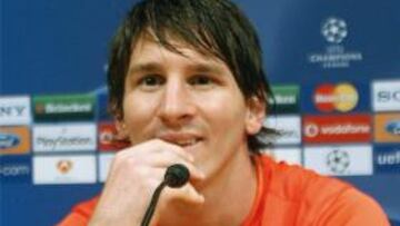 <b>HAY QUE GANAR.</b> El argentino del Barcelona considera que es importante lograr la victoria para que la gente se calme.