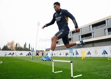 Medio Madrid vs un Cdiz sin gol 