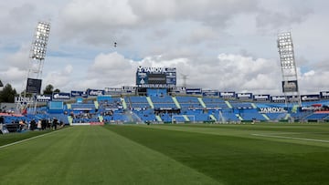 Panorámica de la grada del Coliseum antes del partido Getafe-Sevilla.