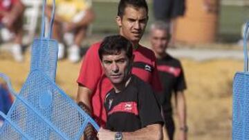 <b>AMBICIOSO. </b>Marcelino no se refugia en discursos fáciles y ya tiene en el objetivo ganar la Copa.