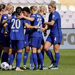 El Chelsea se alza como primer semifinalista de Champions tras golear al Wolfsburgo