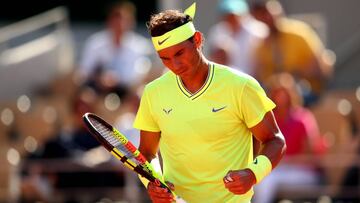 Nadal celebra un punto en Roland Garros.