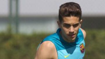 Marc Bartra en el entrenamiento del Barça