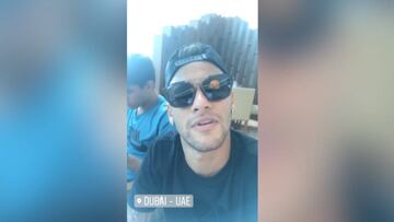 Neymar se divierte en Dubái mientras decide su futuro