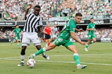 22/09/24 PARTIDO SEGUNDA DIVISION
CASTELLON - RACING DE SANTANDER 

Kenneth Mamah