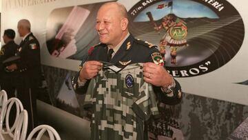 Correcaminos homenajea al Ejército Mexicano con uniforme