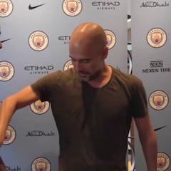La peculiar bienvenida que brindó Guardiola a Danilo