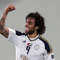 Jorge Valdivia anotó doblete y llegó a 100 goles en su carrera