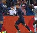 La increíble reacción del estadio ante el regate de Mbappé