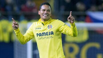 GRAF8825. VILLERREAL (CASTELLÓN), 27/01/2018.- El delantero colombiano del Villarreal Carlos Bacca celebra su gol, tercero del equipo frente a la Real Sociedad, en partido de la vigésimo primera jornada de Liga en Primera División que