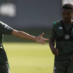 Menos fichajes que en los últimos 10 años en Heliópolis