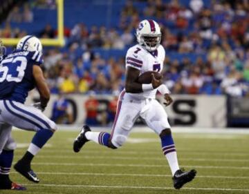 A punto estuvo de repetirse la misma historia en el Bills-Colts, con el QB rookie Cardale Jones quedandose a las puertas de completar la remontada. Jones hizo 11 de 21 pases para 162 yardas y 1 touchdown. Por parte de los Colts tambi¨¦n quisieron reivindicarse sus pasadores suplentes, Tolzien y Morris, que superaron ambos las 100 yardas de pase. Consiguieron 1 TD cada uno.
