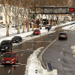 Faltar al trabajo por la nieve: en qué casos me pueden sancionar y cómo presentar un justificante laboral