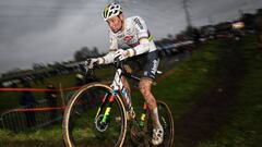 Van der Poel estar&aacute; en la pr&oacute;xima edici&oacute;n de la Par&iacute;s-Roubaix.