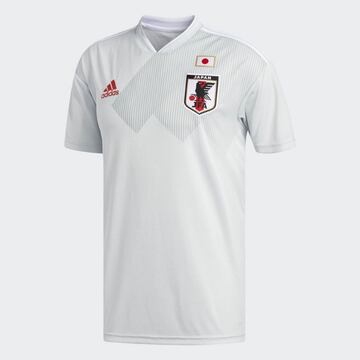 Japan's newly-released change shirt.