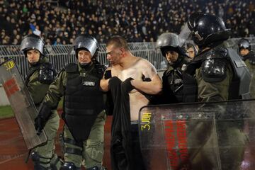 Belgrade derby descends into scenes of bloody violence