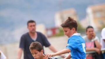 Jugada de un partido de la primera edición