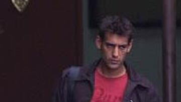 <b>QUEDA LIBRE.</b> Ismael Urzaiz termina contrato y no ha renovado finalmente, por lo que su futuro está lejos de San Mames.