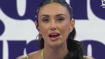 Pamela Díaz sufre parálisis facial en vivo, abandona el programa y da a conocer su parte médico: “Se me va la boca”