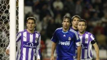 <b>AUSENTE EN HUELVA. </b>Pedro López puede dejar su sitio en la banda derecha al capitán Marcos.