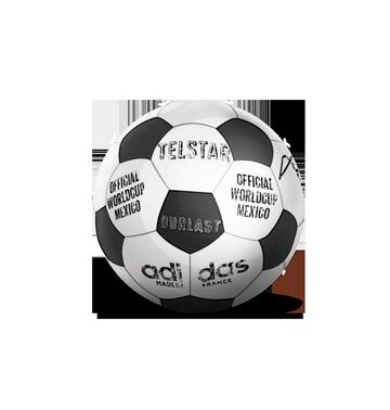 Para México 70 se desarrolló el primer balón con tecnología de 32 gajos poligonales en blanco y negro llamado Telstar, el cual tenía una forma más esférica que a su antecesores y era más fácilmente de ver en televisión a blanco y negro y a color.
