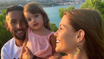 Gala anuncia el quiebre de su relación con Mauricio Isla