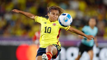 Selección Colombia estrena camiseta en la Copa América