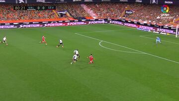 ¡Ay, Jaume! El disparo por el medio que ha decidido el Valencia-Sevilla