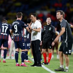 San José atraviesa su peor bache en el banquillo del Eibar